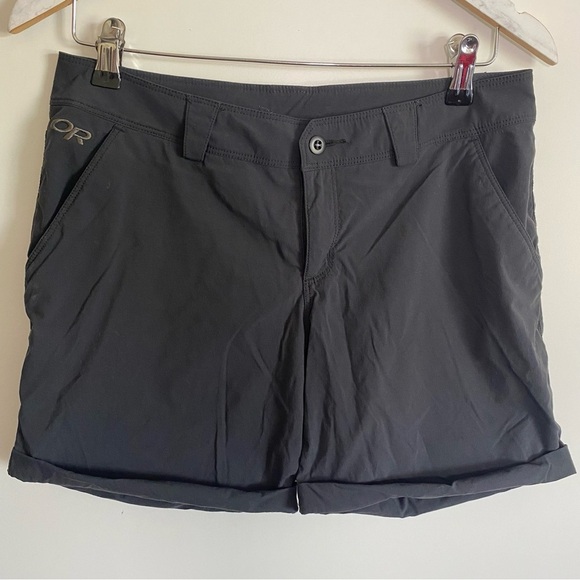 OUTDOOR RESEARCH Equinox Metro Black Rolled Hem Shorts! Women’s Size 6 - Picture 3 of 10